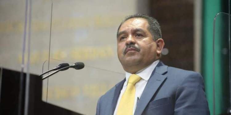 A nombre del  GPPRD, Lupillo Aguilera propone incentivos fiscales a la inversión para propiciar la recuperación económica