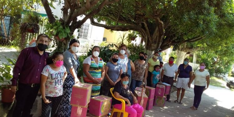 Michoacán Alimenta sigue llegando a colonias de Apatzingán; Marco Antonio González Mendoza