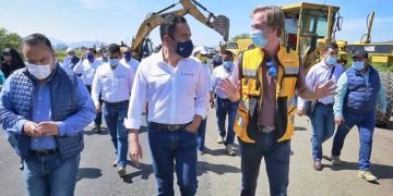 Supervisa Carlos Herrera avance del tramo Zamora-Ecuandureo