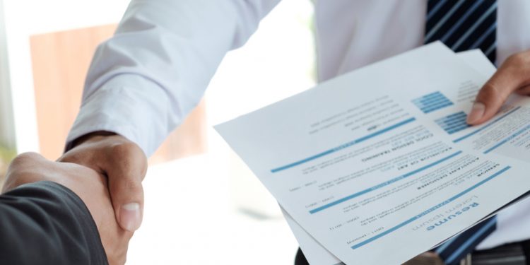 Insta SFA a revisar documentos vehiculares antes de cualquier compra de automotor