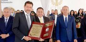 Dedican Presea Mártires de Uruapan a personal de salud