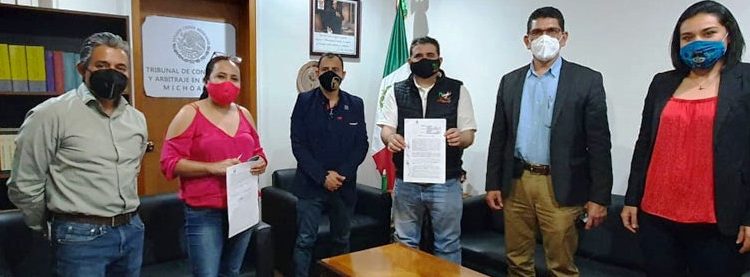 Tras acuerdos, se conjura huelga en el CECyTEM