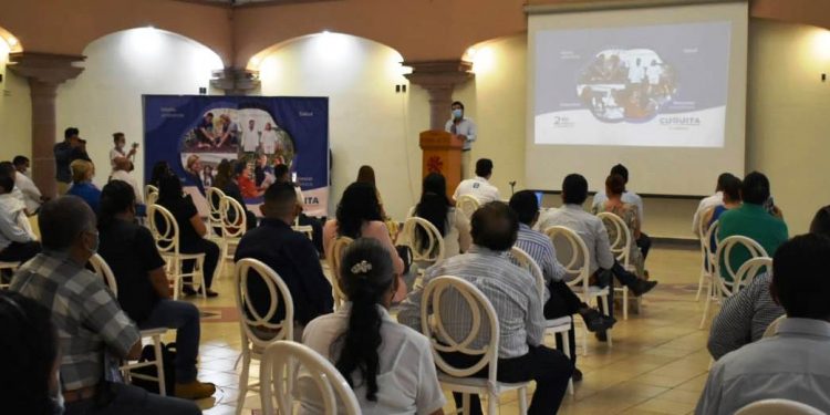 Cuquita Cabrera comparece ante los apatzinguenses para rendir su informe legislativo y de gestión