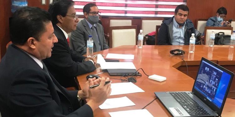 Feliciano Flores Apadrina a Toda Una Generación De Ingenieros