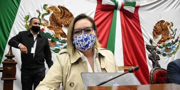 Actualizar legislación en materia de violencia escolar propone Yarabí Ávila