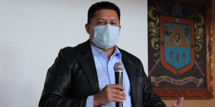 Anuncia Feliciano Flores perforación de pozo profundo en Puruándiro