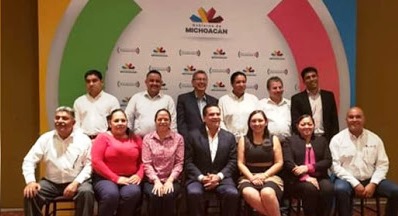 Jefes de Gobierno con apoyo ciudadano en regiones se fortalecen