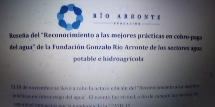A nivel nacional Fundación  Río Arronte reconoce sistema de cobro del Comité de Agua Potable de Pátzcuaro a cargo de Efraín Pérez Lombera