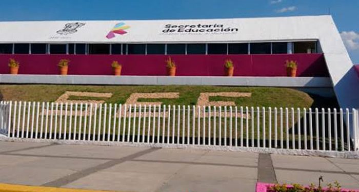 Expulsará SEE a 15 estudiantes por participar en actos vandálicos