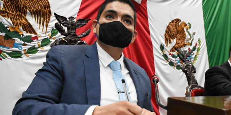 NO AUTORIZAREMOS NUEVOS IMPUESTOS QUE AFECTEN LA REACTIVACION ECONÓMICA DE LOS MICHOACANOS: ARTURO HERNÁNDEZ VÁZQUEZ