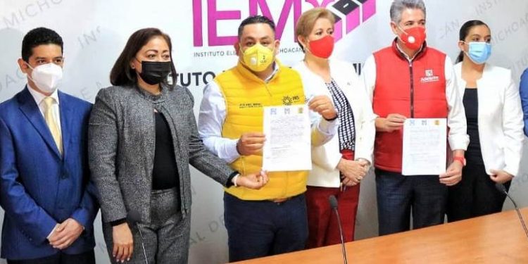 Presentan PRD, PRI y PAN, convenio de Candidatura Común y proyecto ganador ante el IEM