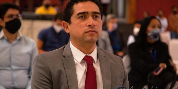 Brilla la Luz de Esperanza a unas horas de conocer quien será el abanderado de Morena: Pepe Mata