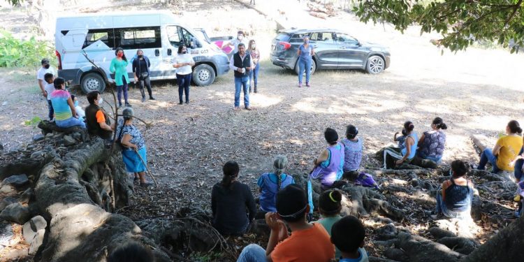 Ayuntamiento de Juárez atiende mejoramiento de servicios en comunidades