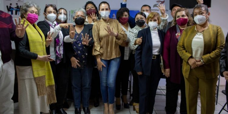 Llega a Michoacán Gricelda Valencia, delegada del CEN