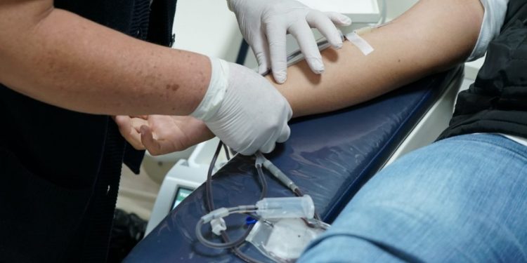 Donación de sangre, benéfico para pacientes y donadores