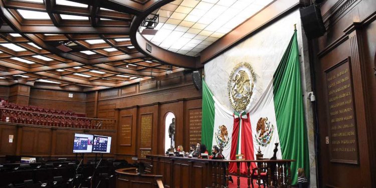 En marzo, nueva oportunidad para tramitar licencias permanentes: diputados