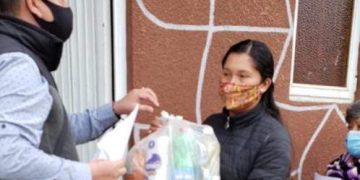 Ante crisis económica y sanitaria, Colonias y Calles Unidas de Pátzcuaro mantiene su apoyo a familias vulnerables; Efraín Pérez Lombera
