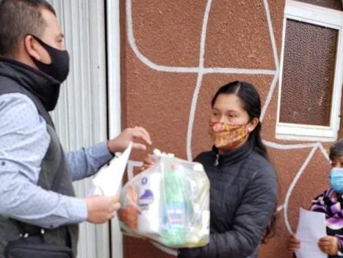 Ante crisis económica y sanitaria, Colonias y Calles Unidas de Pátzcuaro mantiene su apoyo a familias vulnerables; Efraín Pérez Lombera