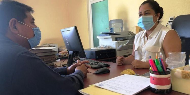 Magali González Navarro con capacidad para representar al municipio de Apatzingán aseguran militantes del PRD