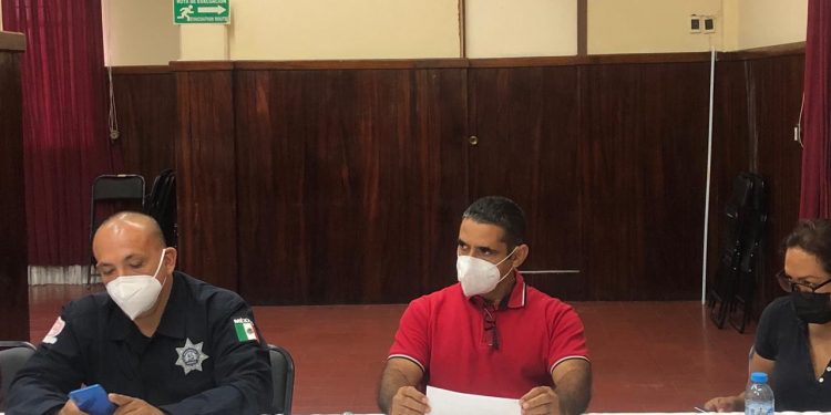 Gobierno de Apatzingán firme en el seguimiento en materia de salud: José Luis Torres