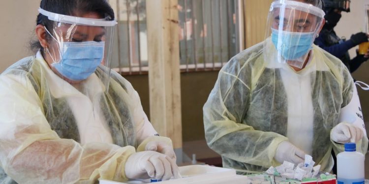 Llegan esta semana más vacunas para salud y adultos mayores a Michoacán