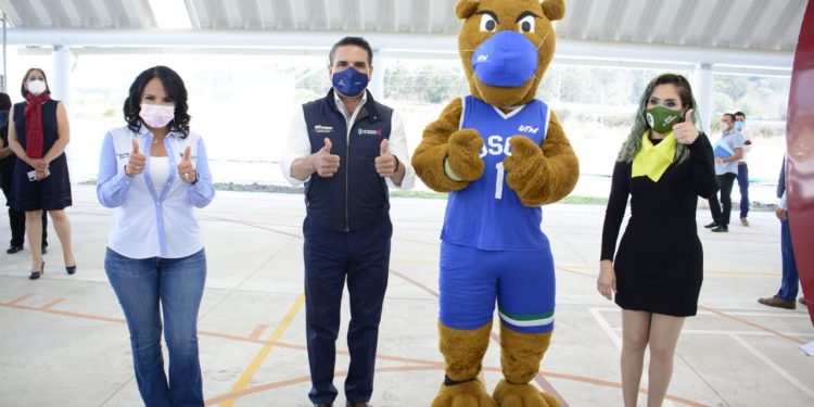 Inaugura Gobernador obras educativas en la UTM