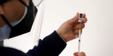 Alerta SSM contra venta de vacuna apócrifa de COVID-19