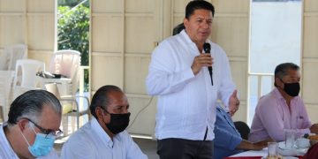 No vamos a declinar, nos registramos para competir y ganar: Feliciano Flores