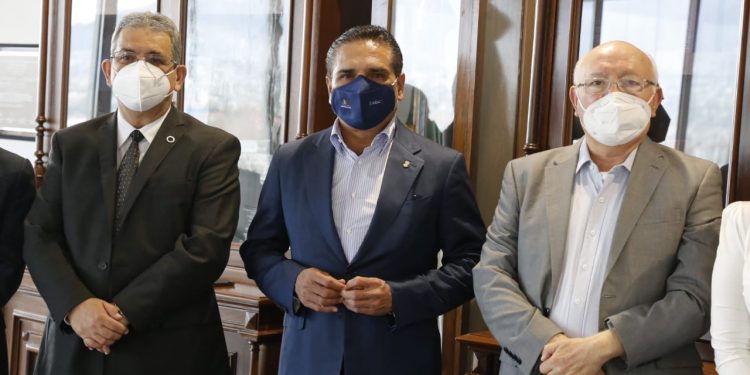 Revisan Gobernador y ASF ejercicio transparente de los recursos públicos