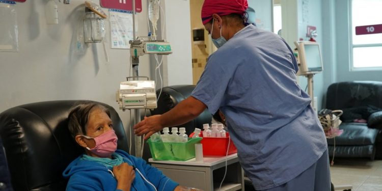 Atención oncológica a michoacanos, sin restricciones pese a COVID-19