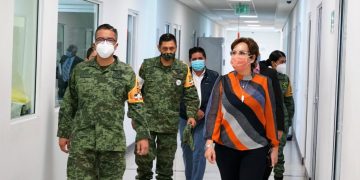 Revisan avance de vacunación anti COVID-19 a adultos mayores