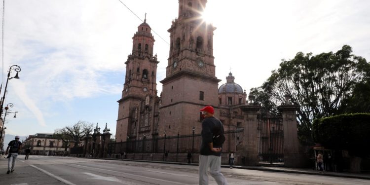 Se mantiene Morelia en Bandera Roja por máximo riesgo de contagio de COVID-19