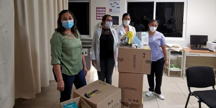 PROTEGER PERSONAL DE PRIMERA LINEA DE BATALLA VS COVID ES PRIORIDAD: Cuquita Cabrera