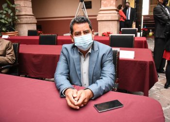 Ángel Custodio demanda a Federación garantizar transparencia en plataforma de registro de vacunas