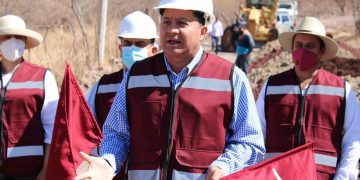 Inicia construcción de tramo carretero Buenos Aires-Cahulote; obra gestionada por Feliciano Flores