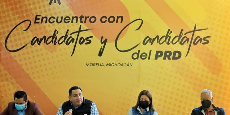 Pide Víctor Manríquez a candidatos a diputados locales electos, llevar propuestas que defiendan las causas ciudadanas