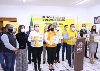 La Ley es clara, las candidaturas deben ser 50 por ciento mujeres y 50 por ciento hombres: Víctor Manríquez