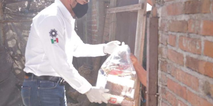 Por la igualdad de oportunidades Humberto González, refuerza campañas de salud y programas sociales en Huandacareo y Distrito