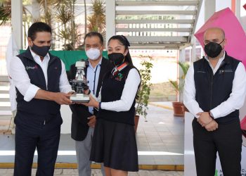 Entrega Gobernador nuevo equipamiento a CECYTEM; se afianza rumbo hacia la excelencia