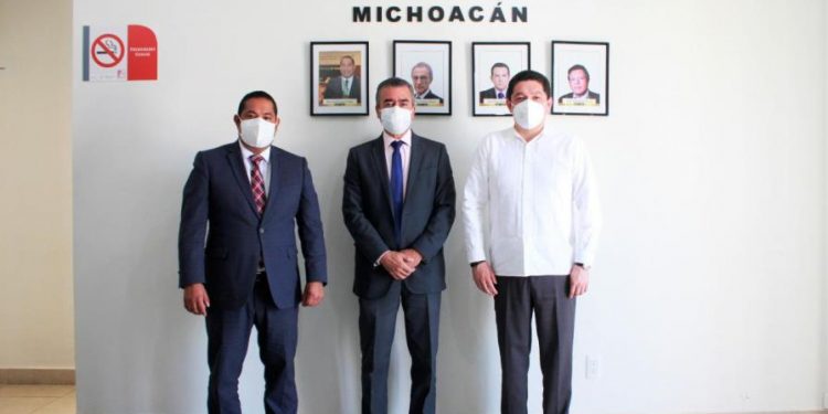 Nombra Armando Hurtado nuevo director del Instituto de la Defensoría