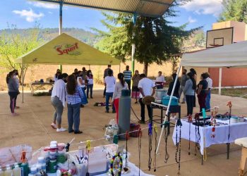 Brinda Sedesoh talleres de medicina tradicional y herbolaria en Acuitzio