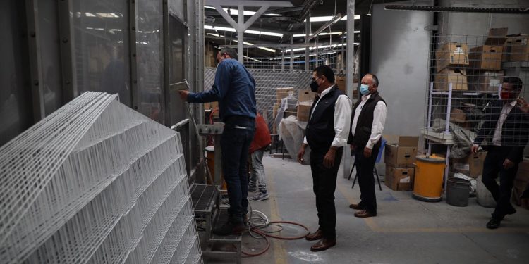 La generación de empleos, la mejor forma de sacar adelante a Michoacán: Silvano