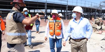 Plaza comercial Akia, será un parteaguas en Apatzingán: JLC