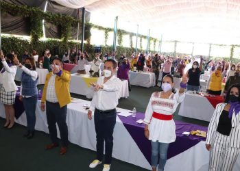 Víctor Manríquez, el dirigente de la paridad de género