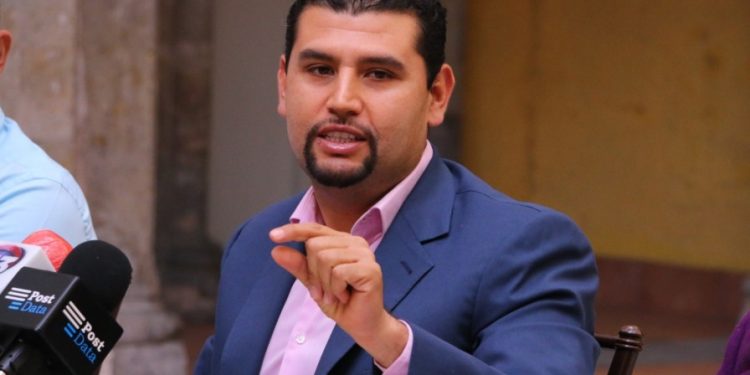 Aprobó Congreso propuesta de Octavio Ocampo para convertir en incluyente el Parlamento Juvenil en Michoacán