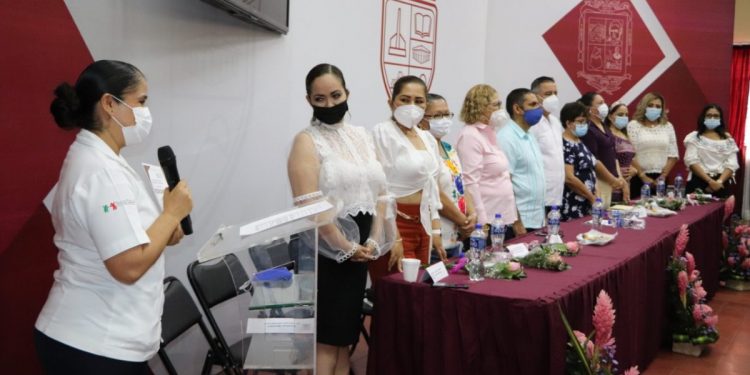 Conmemoran Día Internacional de la Mujer