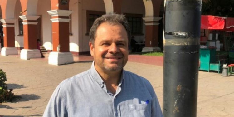 La fortaleza del PRD esta en sus bases; Antonio Navarrete