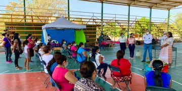 Implementa Sedesoh en Parácuaro talleres de medicina tradicional y herbolaria