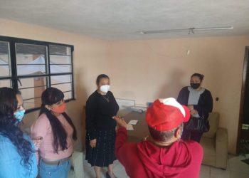 María Chávez Pérez y productores de la región de Pátzcuaro impulsan cooperativas productivas para reactivar la economía local