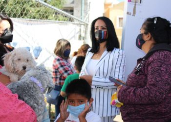 Apuesta Lucila Martínez por la cercanía con la sociedad